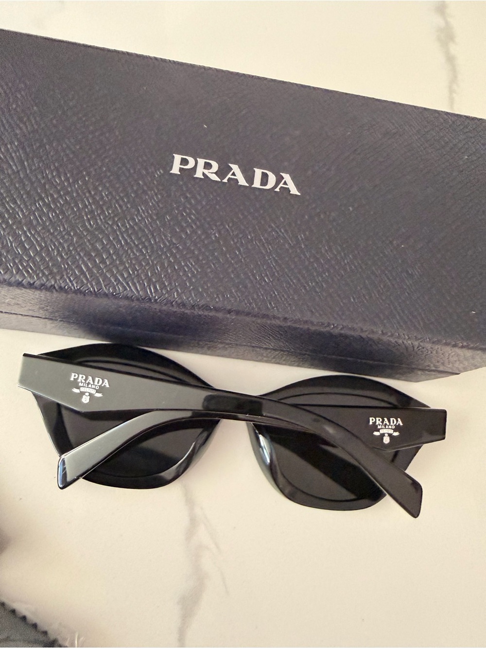 Prada Cat-Eye Butterfly Sunglasses with Logo Glossy Black - Picture 6 of 11